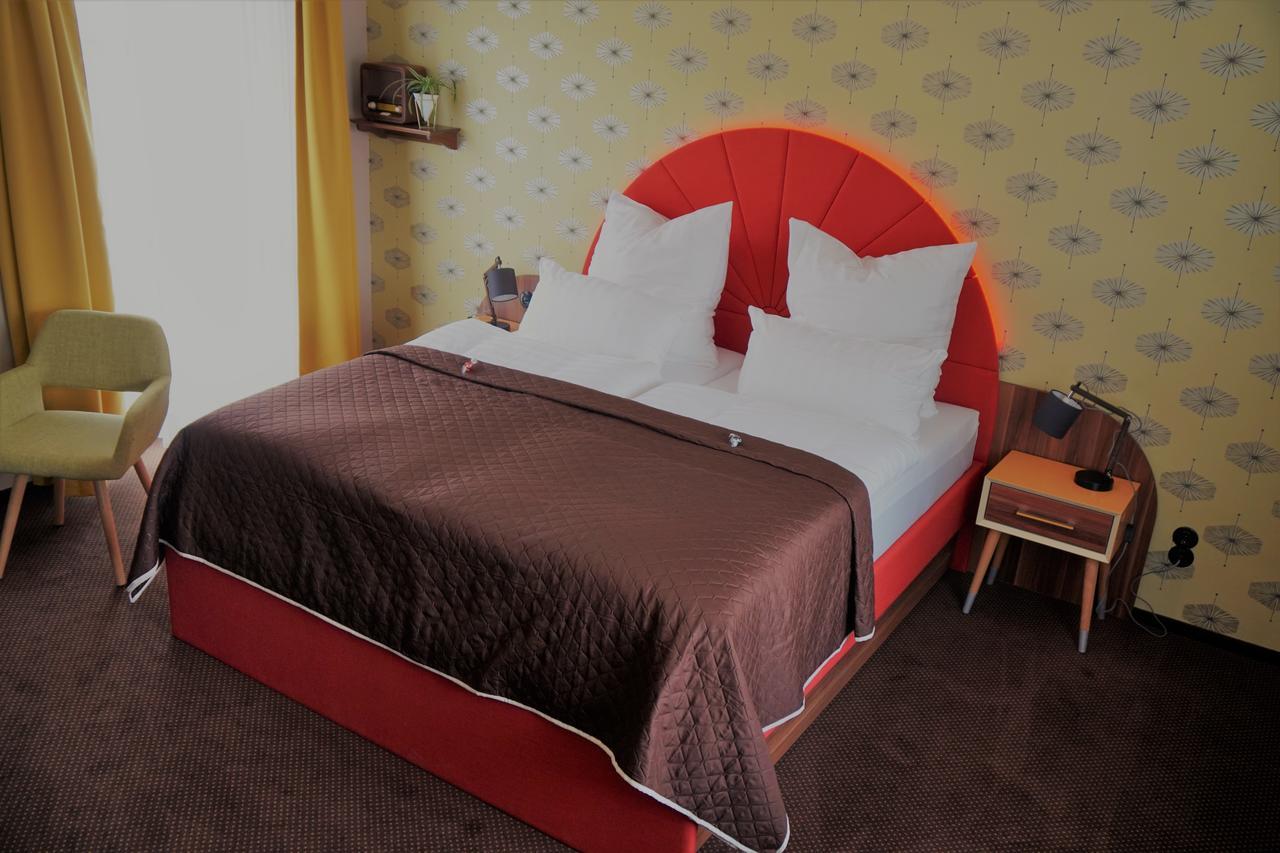 Themenhotel 50'S Ville Motel Chemnitz Dış mekan fotoğraf